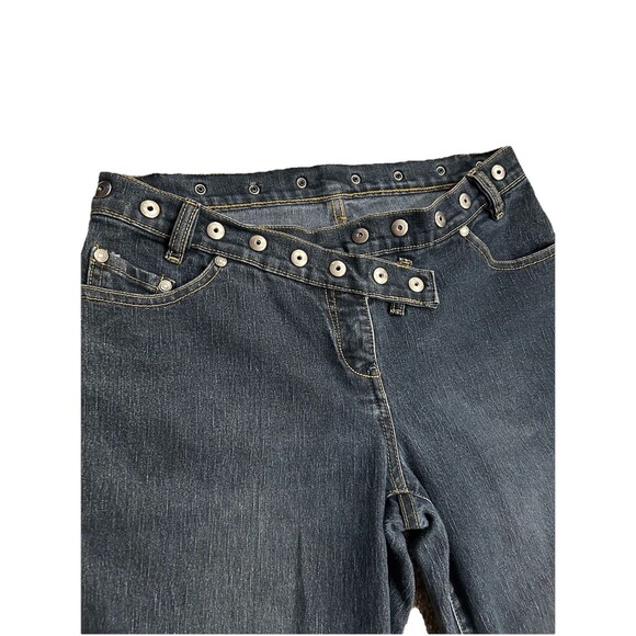 Women’s Low Rise 90’s Y2K Studded Crossover Waistband Flare Dark Jeans Sz 31 / 9 - Picture 8 of 10